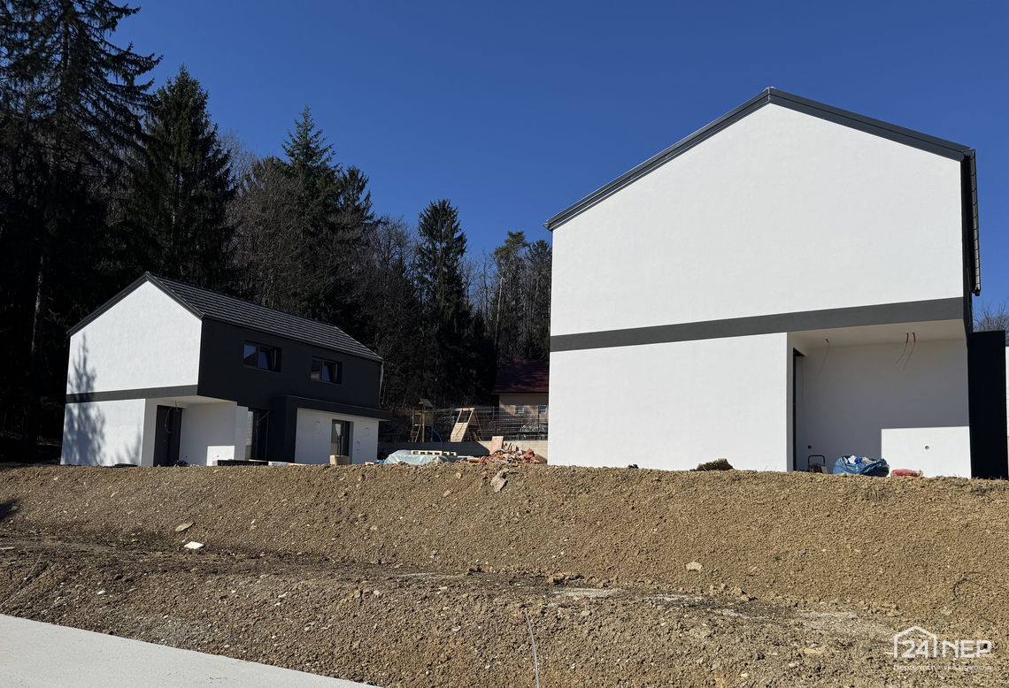 Lokacija: Podravska, Hoče - Slivnica, Radizel