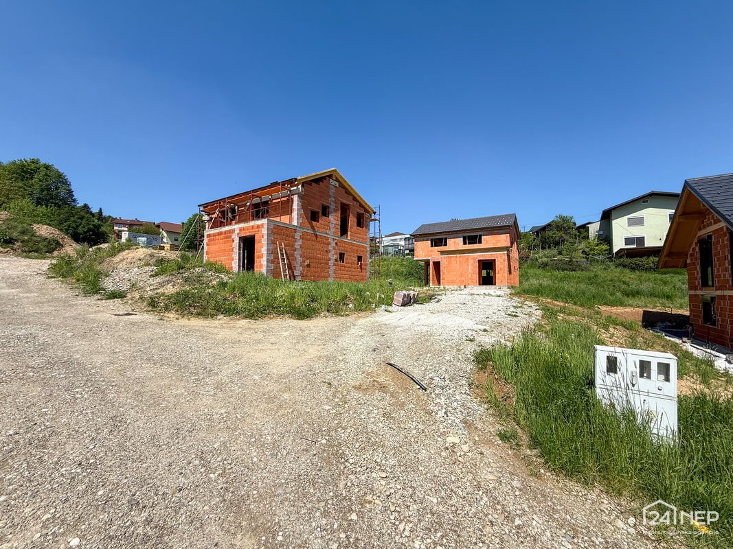 Lokacija: Podravska, Hoče - Slivnica, Radizel