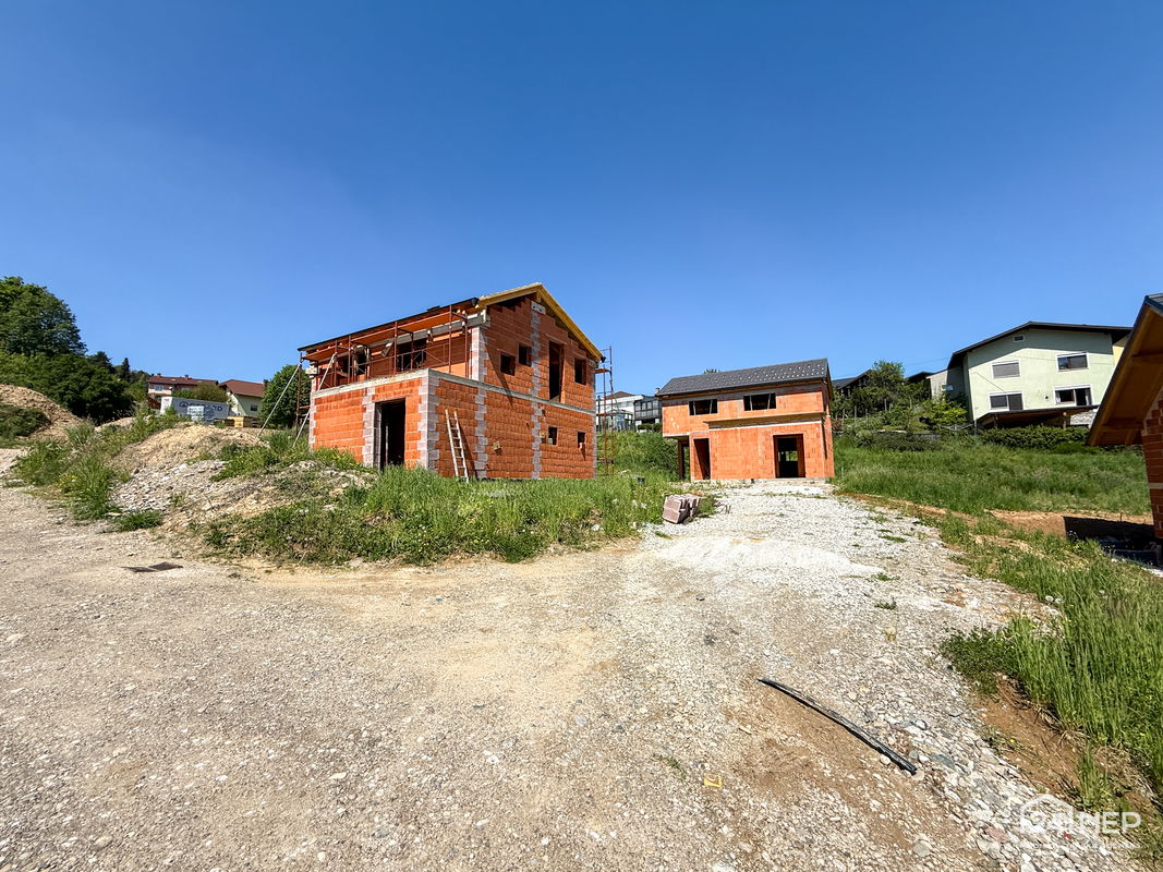 Lokacija: Podravska, Hoče - Slivnica, Radizel