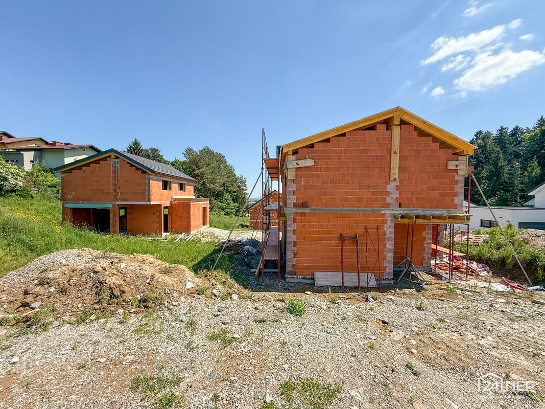 Lokacija: Podravska, Hoče - Slivnica, Radizel
